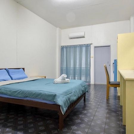 Monta Apartment Bang Saen Exterior photo