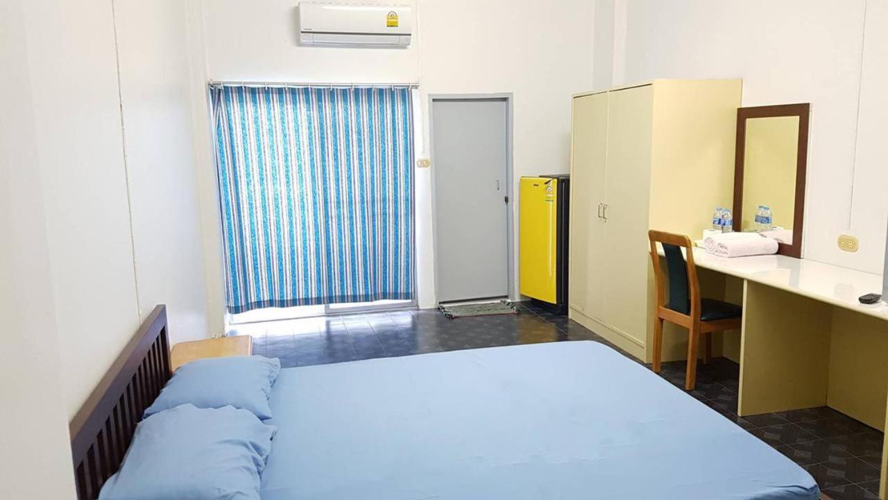 Monta Apartment Bang Saen Exterior photo